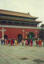 China047.JPG (34838 Byte)