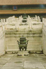 China070.JPG (40629 Byte)