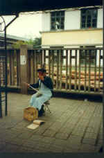 China957.jpg (42367 Byte)